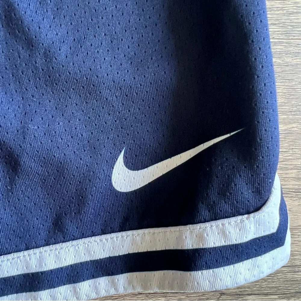Nike Penn State Shorts Womens Size Small - Picture 3 of 5